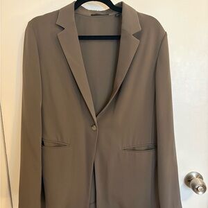 Uniqlo Women's Tan Blazer
